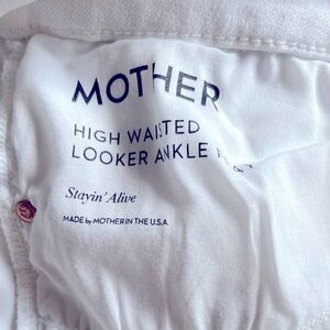 MOTHER  Jean ankle fray stayin’ alive